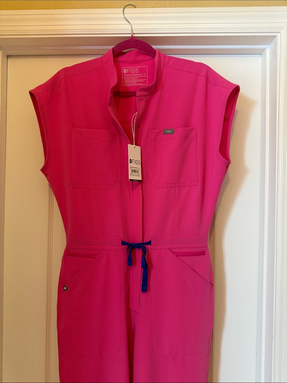 Figs Rapid Response Pink Rafaela Wideleg Jumpsuit- Small - Picture 2 of 6